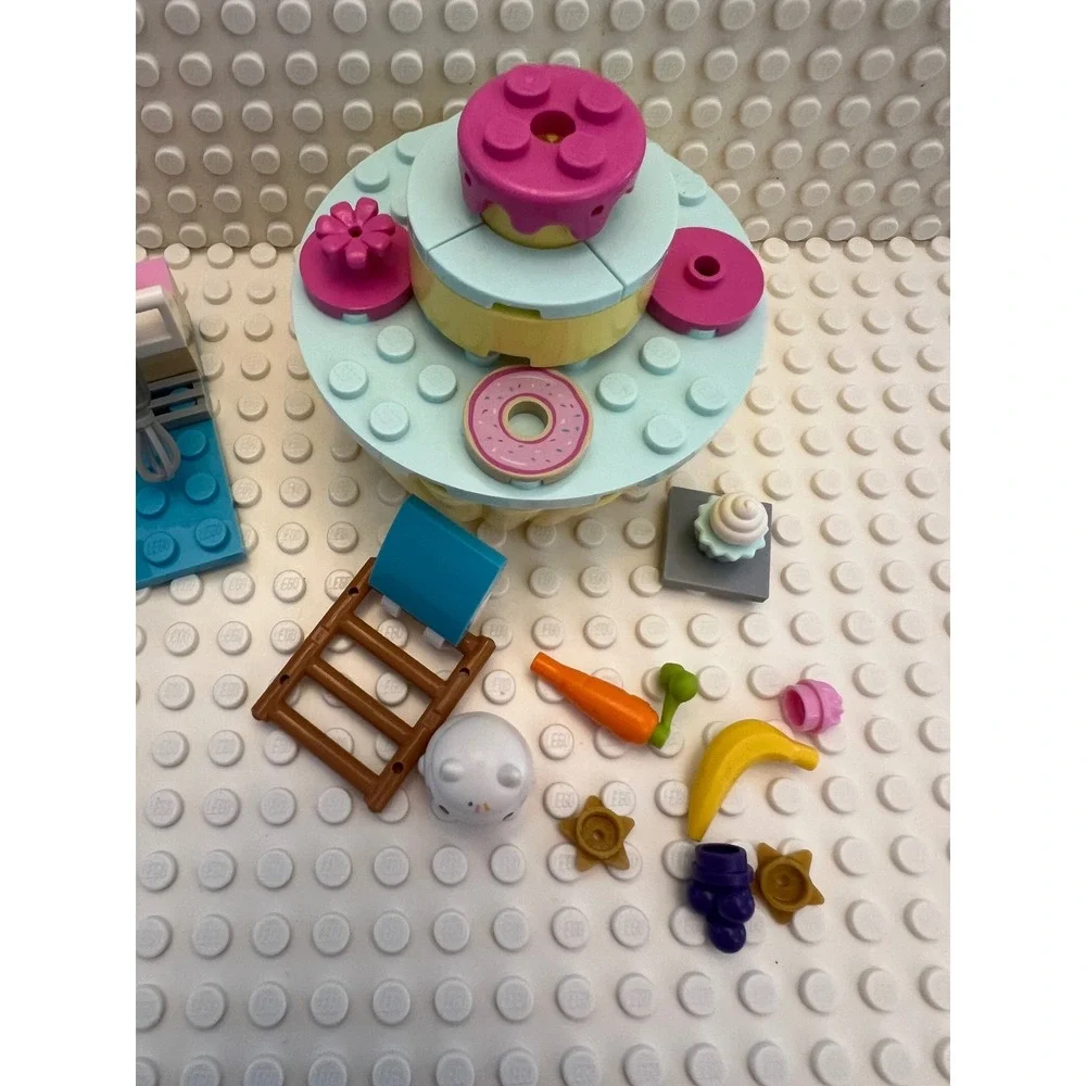 LEGO Gabby's Dollhouse Bakey 10785 with Cakey‎ Set Kids OS Multicolor Good